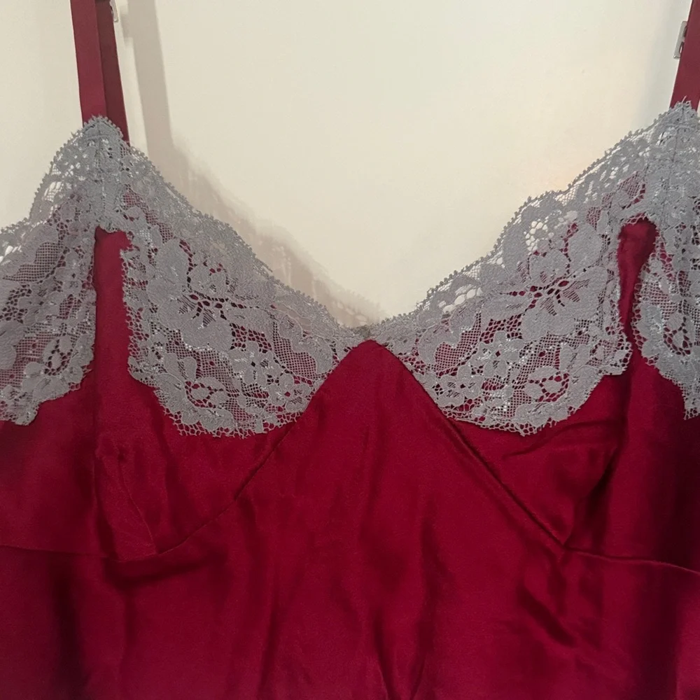 Express Red Camisole with White Lace - Picture 3 of 4